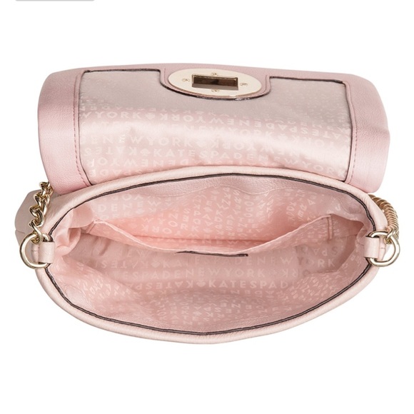 ✨HP✨Kate Spade Quilted crossbody bag - Picture 3 of 8