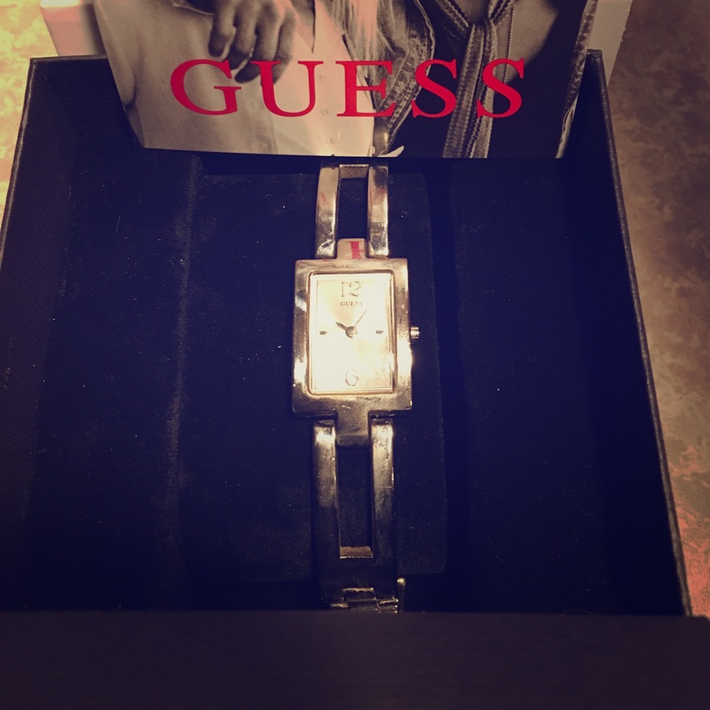 Guess Watch
