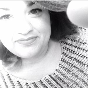 Meet your Posher, Sylvia