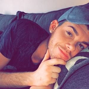 Meet your Posher, Kyle