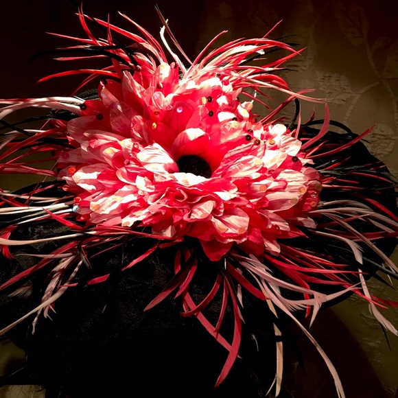 Derby Hat black and pinks - Picture 2 of 3