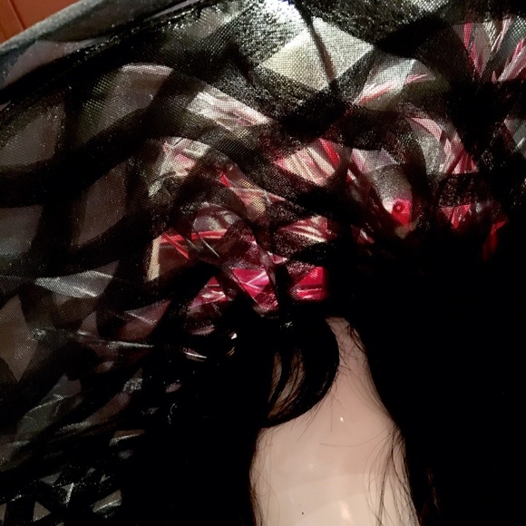 Derby Hat black and pinks - Picture 3 of 3