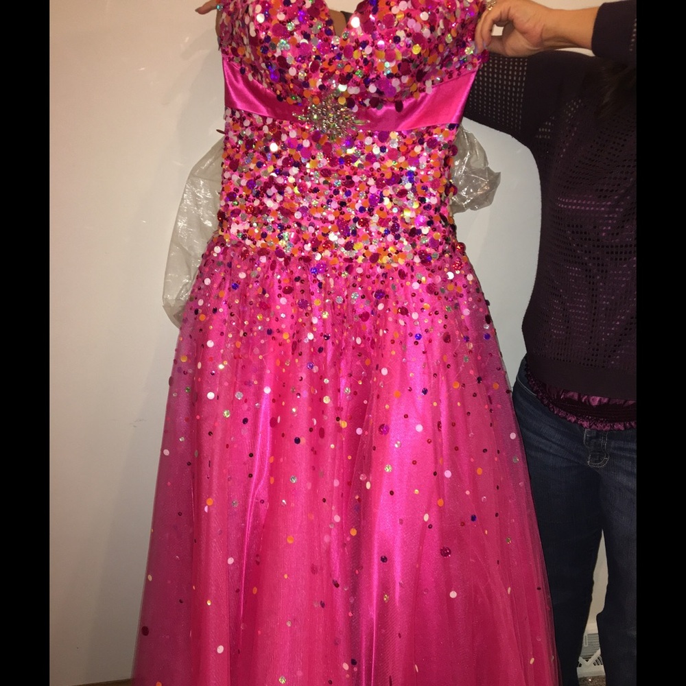 Pink sequins prom dress