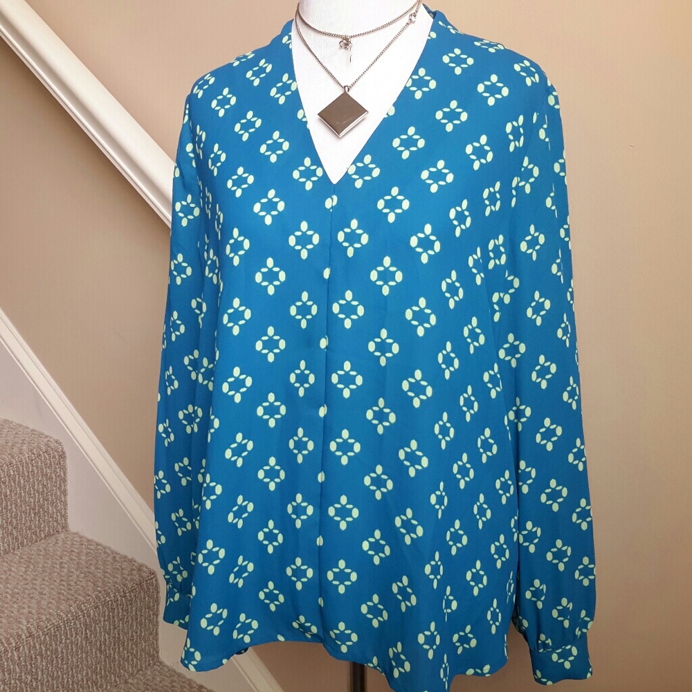 Pleione Petite Blue Print Blouse