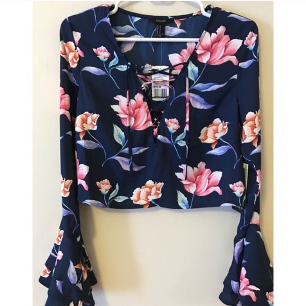 ISO of this crop from forever 21 help me