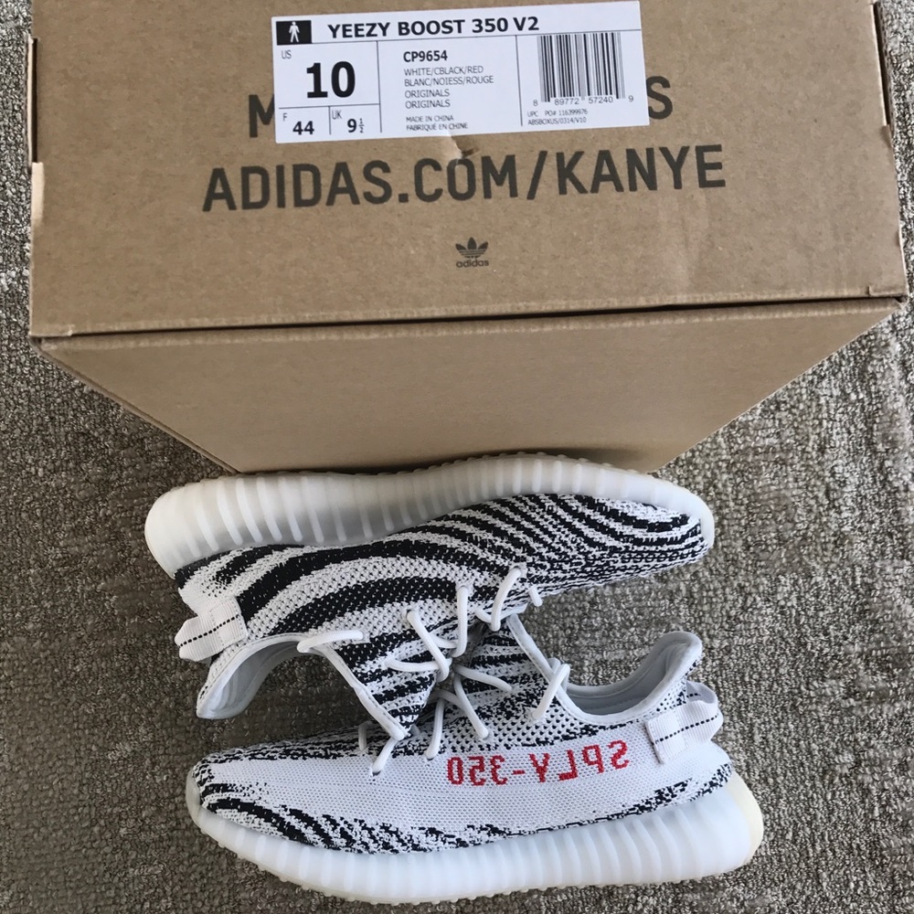 Yeezy Boost Zebras size us 10