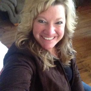 Meet your Posher, Desiree