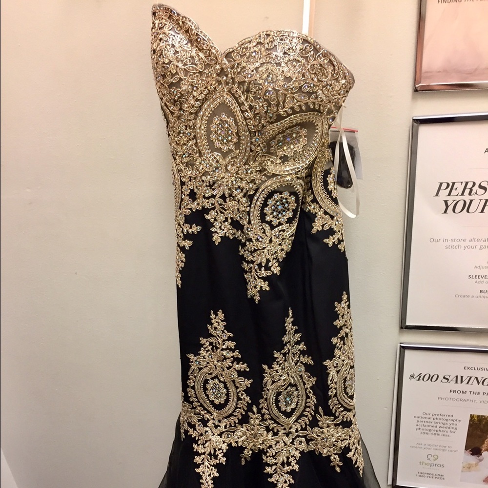 Prom dress