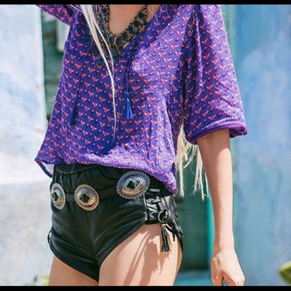 Spell and the Gypsy Leather Shorts Large black