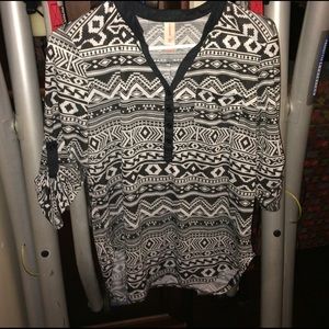 Tribal Black&White Shirt