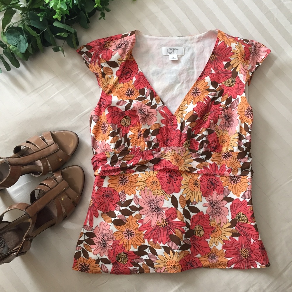 Loft Floral V-Neck Top