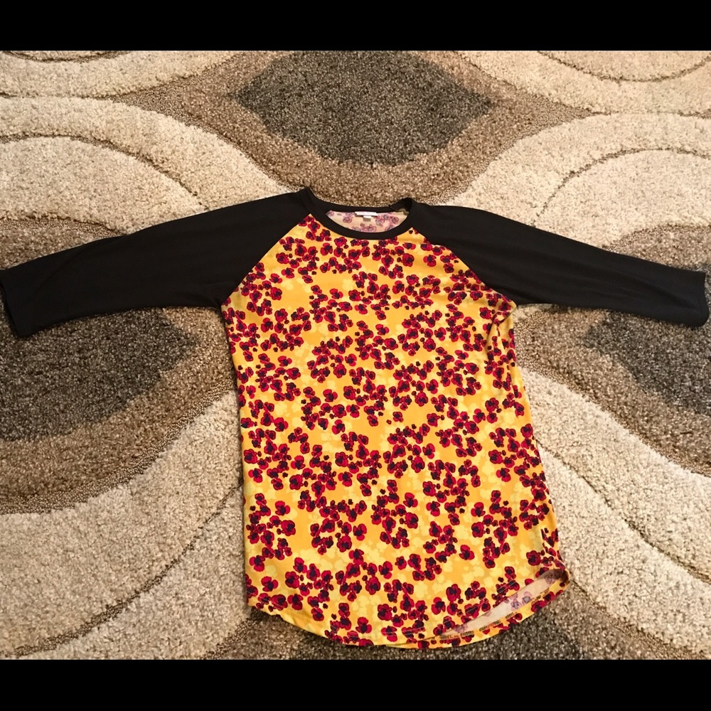 LulaRoe Randy Shirt