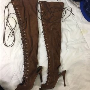 LACE UP SUEDE CHOCOLATE BROWN BOOTIE HEELS