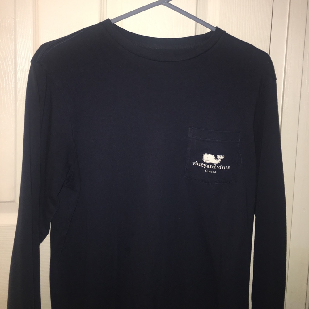 Vineyard vines tshirt