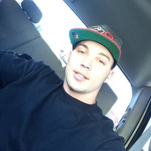 Meet your Posher, Eric