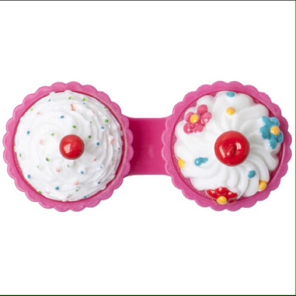 Fun Travel Contact Case - Picture 1 of 2