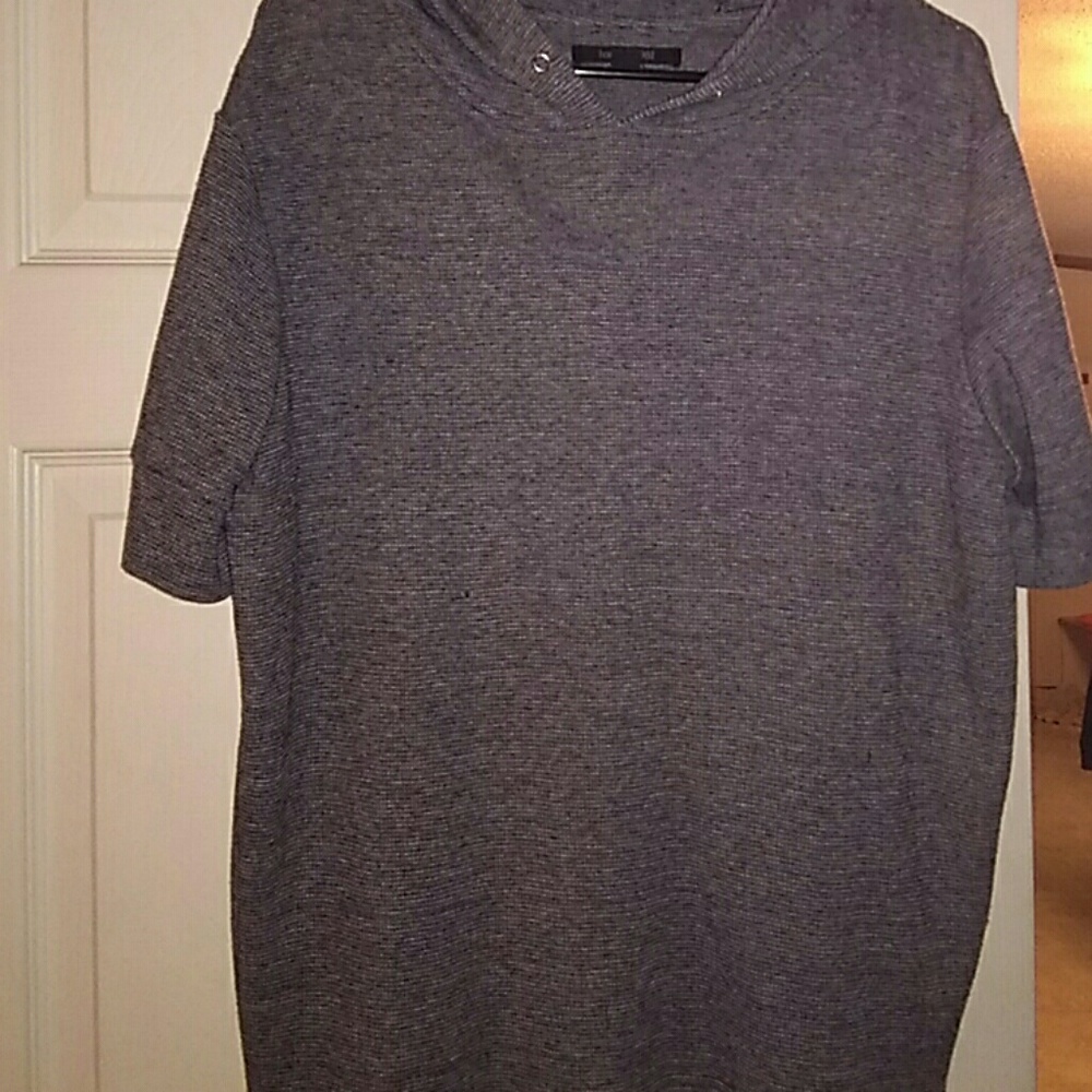 Mens t-shirt short sleeve hoodie