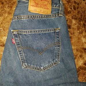 Levi's Vintage 501 button fly 30x32