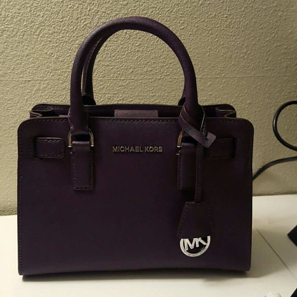Michael Kors Mini Dillion Bag