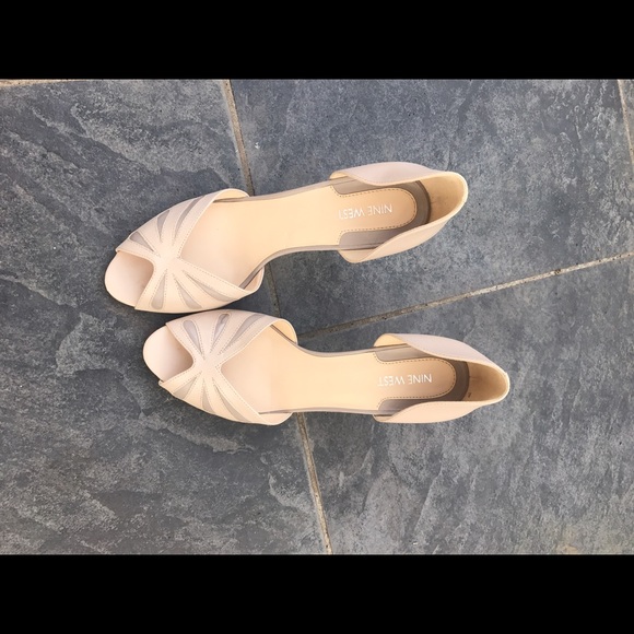 Pair of Nine West shoes - Picture 1 of 1