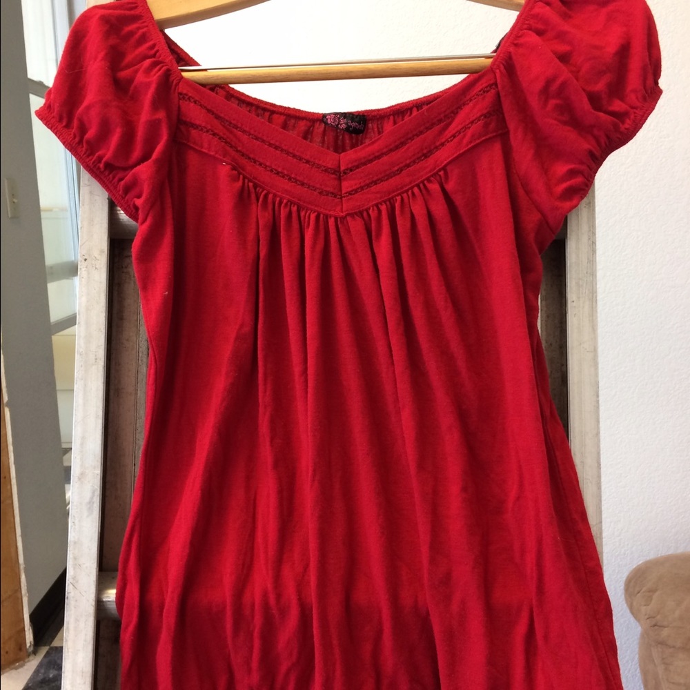 Red short sleeve top