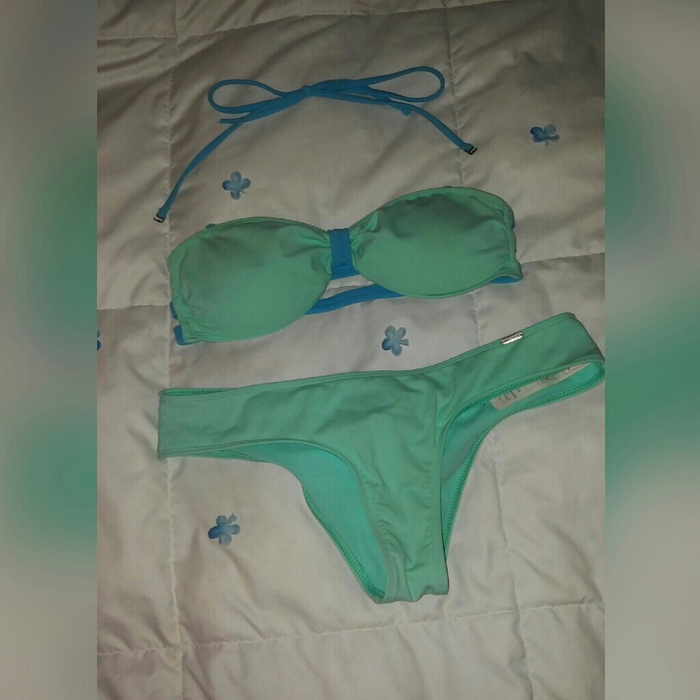 Hollister swim suit