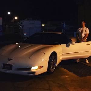 Meet your Posher, Travis