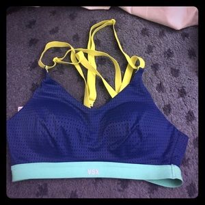 Victorious secret sports bra