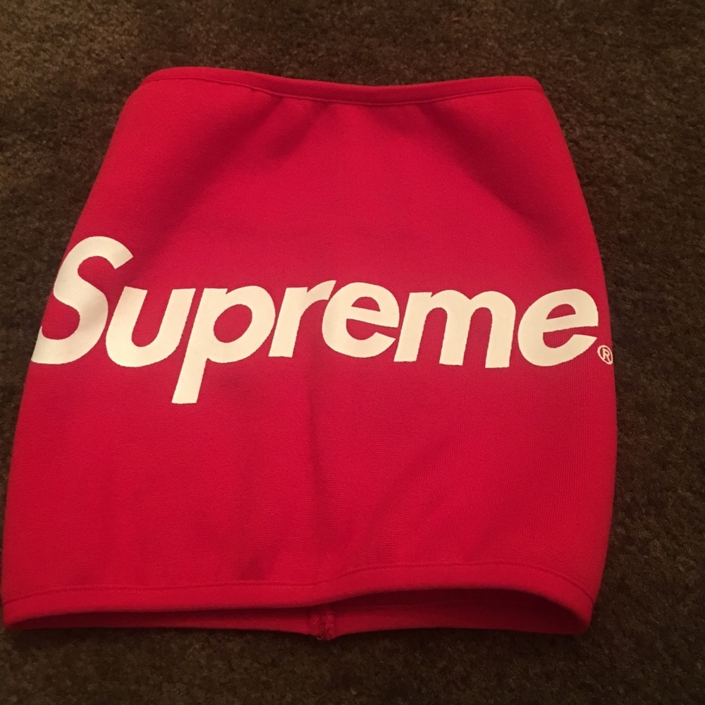 Supreme Red Neck Gaiter