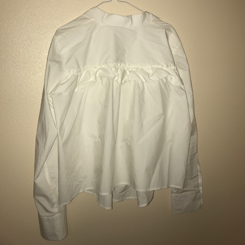 H&M White Shirt (Flair details in the back) - Picture 2 of 5