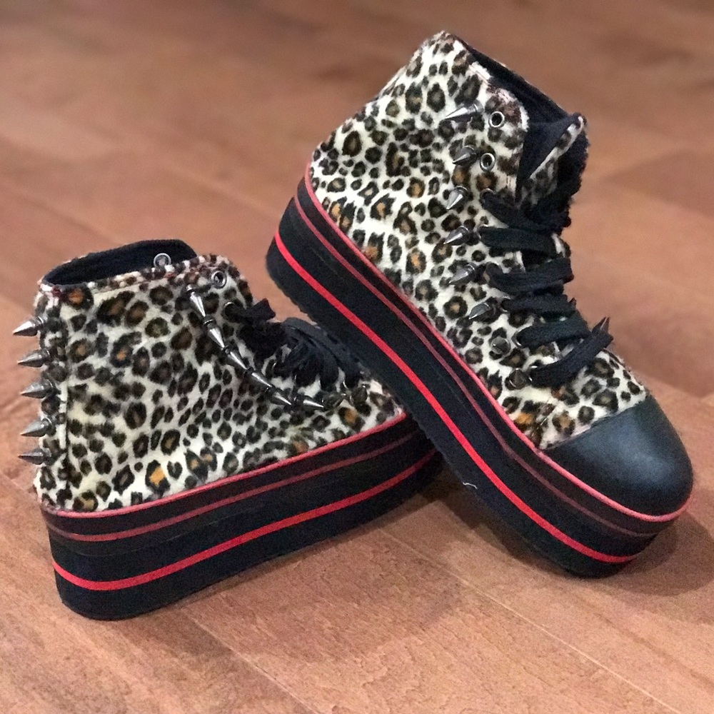 Y. R. U. leopard shoes