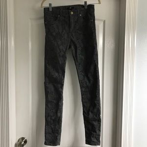 H&M Skinny Jeans. 😎 Never Worn. Snake Print