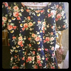 LuLaRoe Large Floral Vintage Retro Amelia