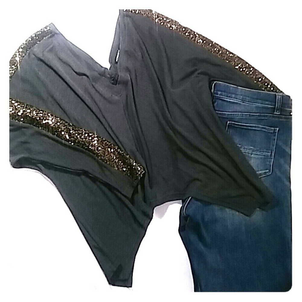 Trendy Hommage of Los Angeles Gray Sequin Top