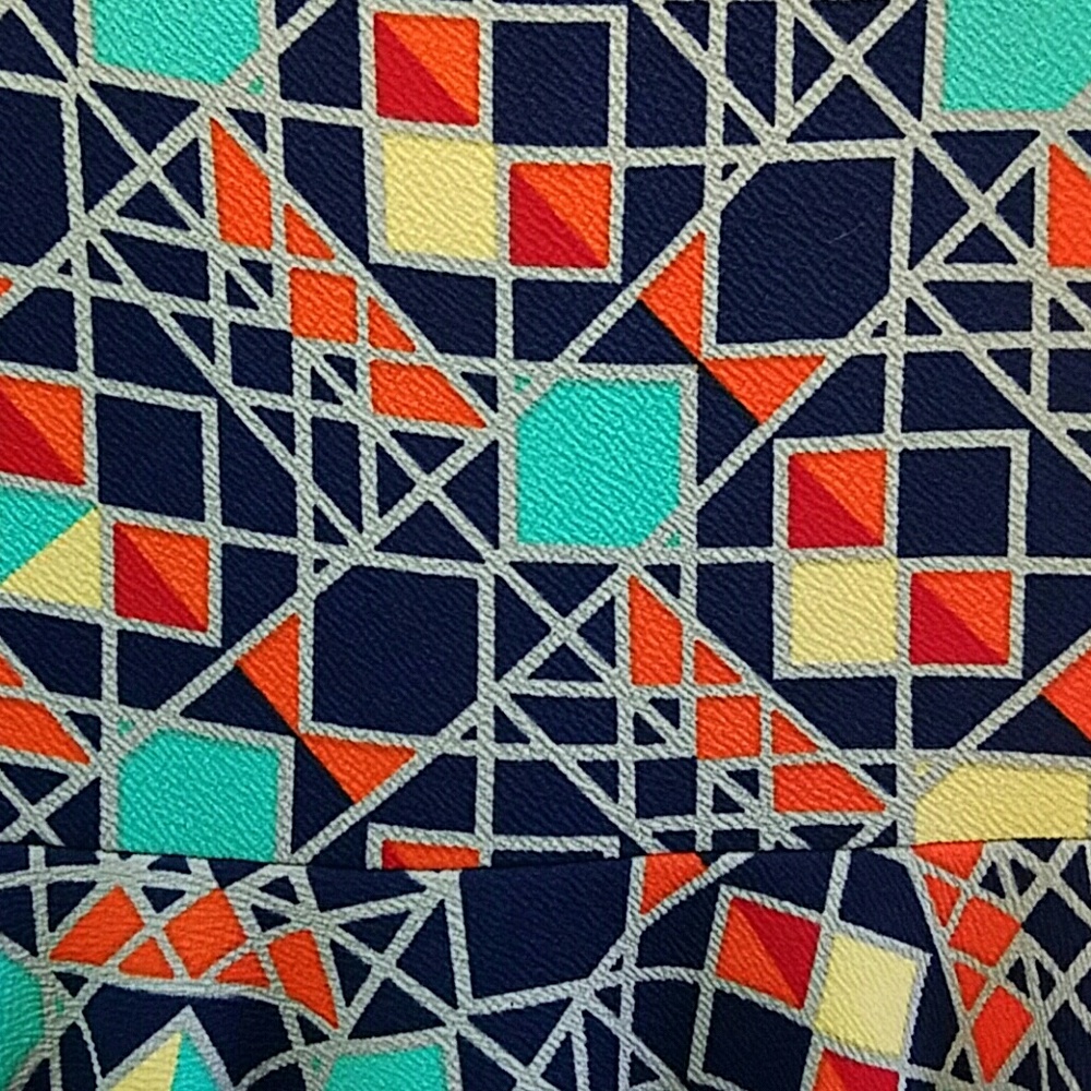 LuLaRoe Nicole size medium geometric