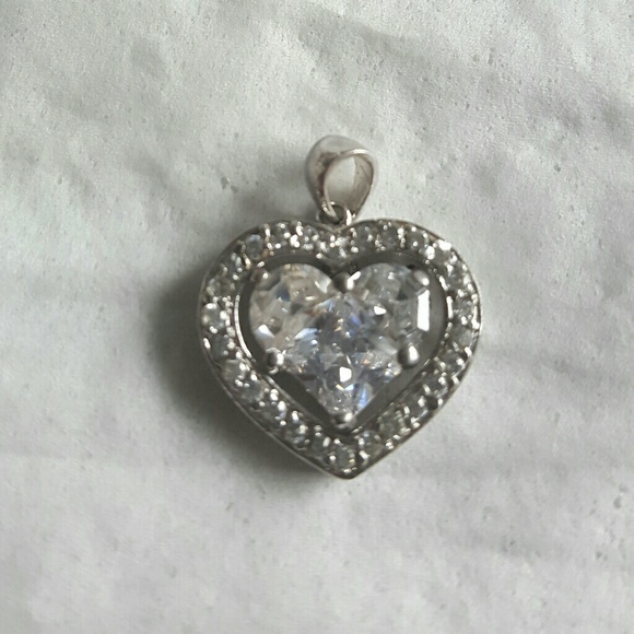 Beautiful heart pendant - Picture 1 of 2