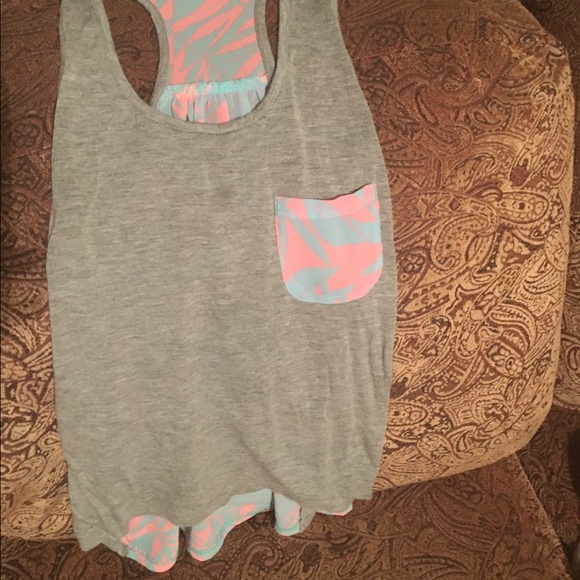 Zumiez tank top - Picture 1 of 2