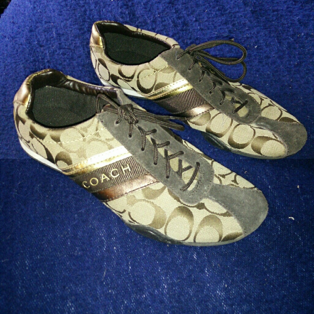 Coach tennis shoe's