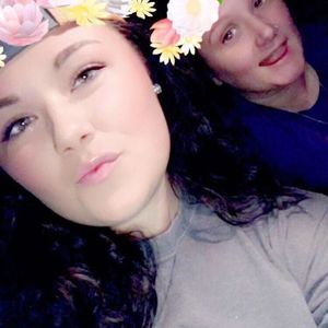 Meet your Posher, Kelbi