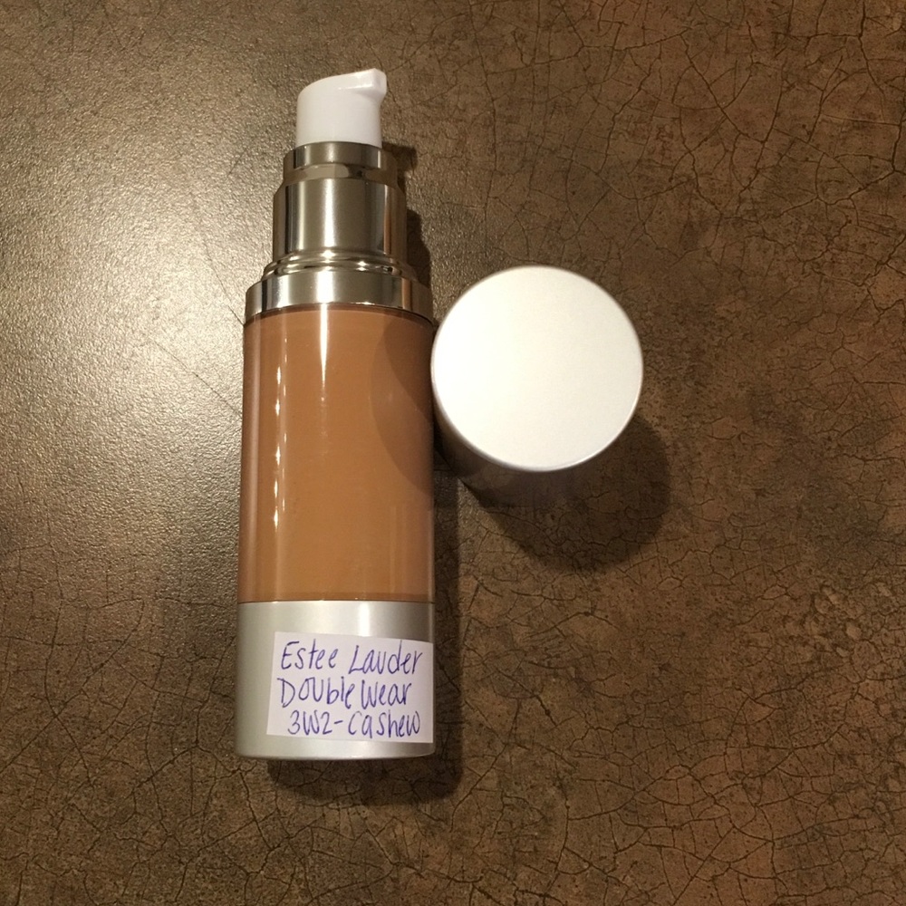 Cashew by Estée Lauder - Picture 2 of 2