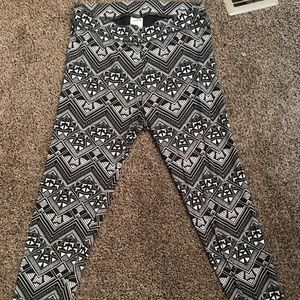 💫Victoria Secret Aztec print leggings💫