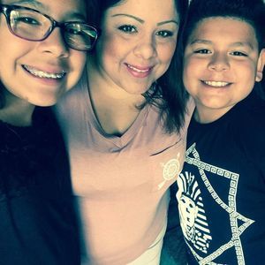 Meet your Posher, Crystal