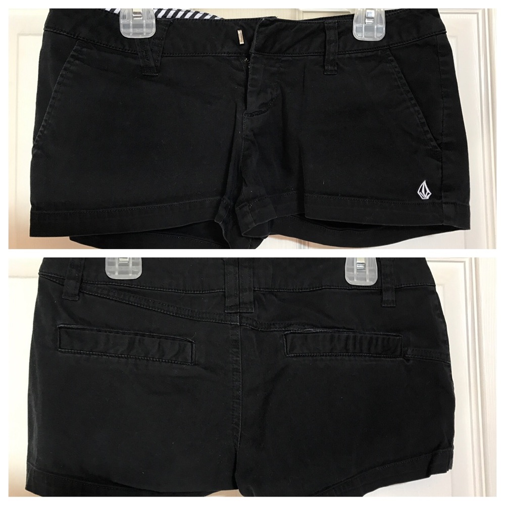 Volcom shorts