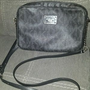 Michael Kors cross body purse
