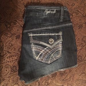 Very cute shorts! 😍