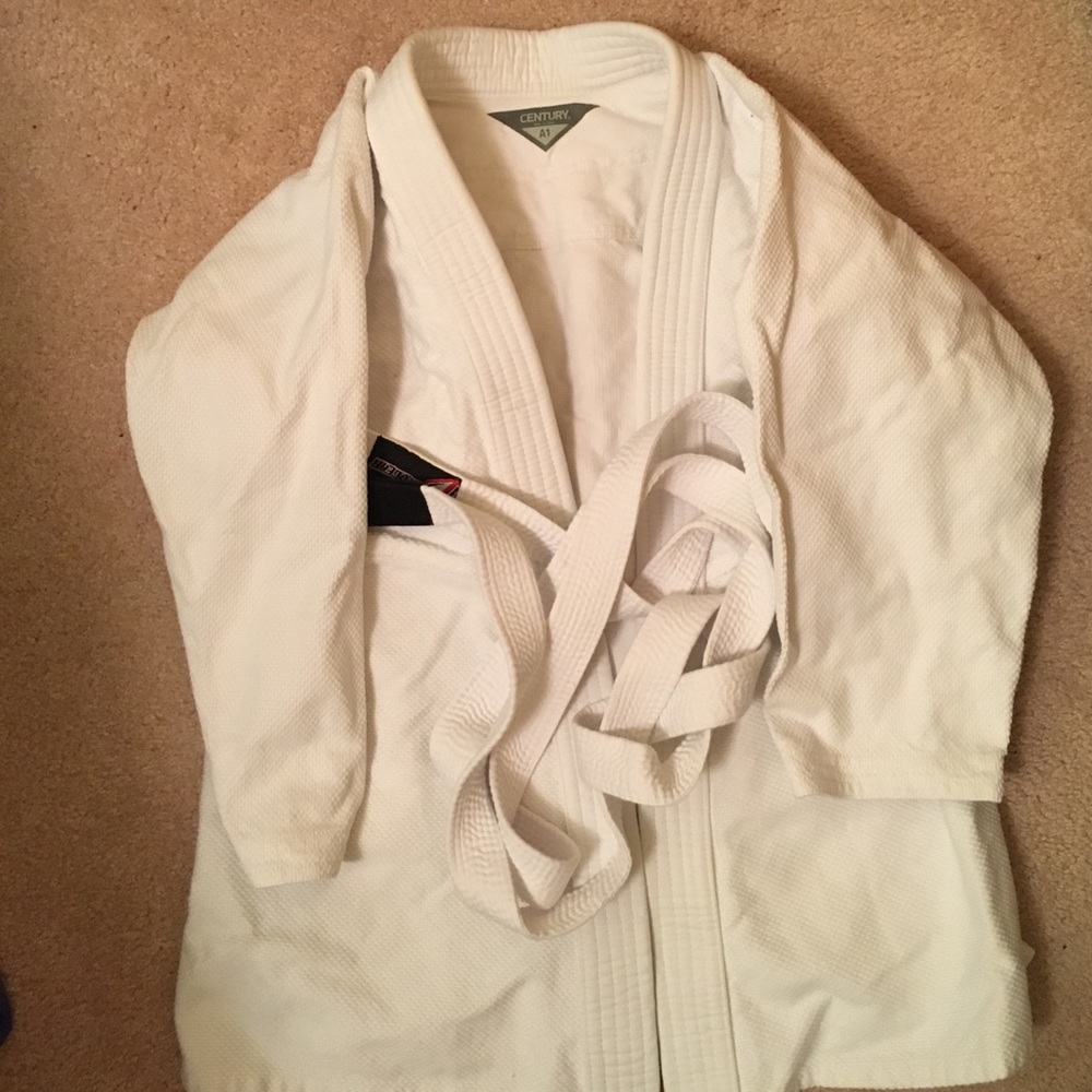 JuI jiujitsu gi. Pants brand new.