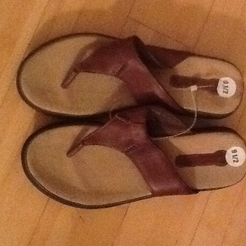 Rockport womens sandals new without tags