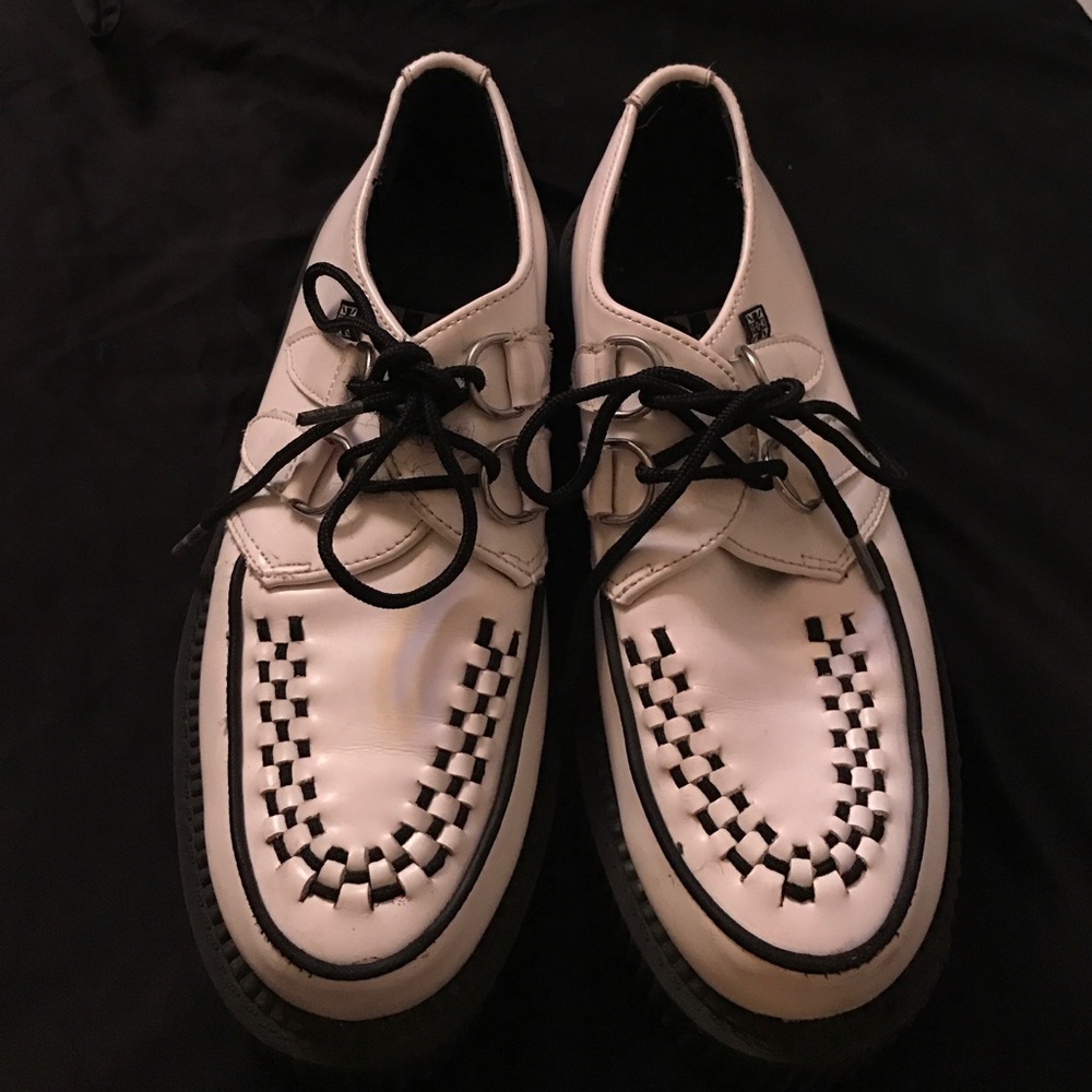 White Leather Creeper