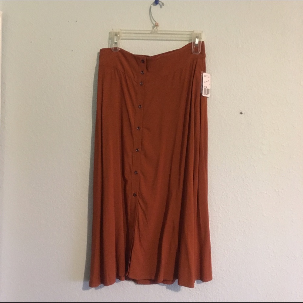 Skirt new with tags