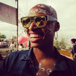 Meet your Posher, Gidget